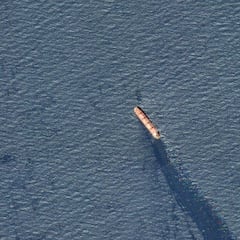 Prevén un desastre tras el hundimiento del carguero Rubymar en el mar Rojo: “Podría agotarse el oxígeno”