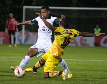 En tres ediciones de Sudamericana ha participado Equidad. En 2009 perdió en primera ronda ante Unión Española de Chile. En 2012 también se quedó en esa fase tras perder con Mineros de Venezuela. Pero 2013 llegó hasta octavos al ser eliminado por Veléz de Argentina, antes había superado a Trujillanos y Cobreloa.