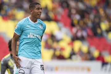 Inició de titular con los Gallos ante el Atlas