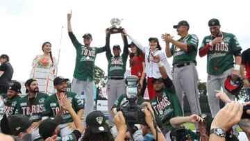 Toros de Tijuana, campeones de la LMB tras aplastar a Pericos