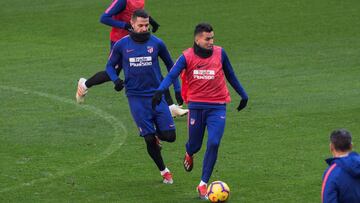 Los jugadores del Atl&eacute;tico de Madrid, durante un entrenamiento.