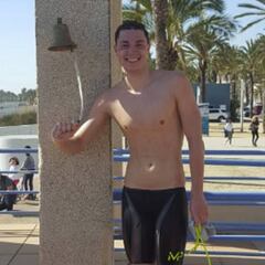 Mireia Belmonte y Albert Escrits, campeones de 5.000 metros