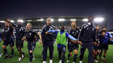 CARSON, CALIFORNIA - FEBRUARY 23: San Diego FC celebrate their 2-0 win in an MLS match between LA Galaxy and San Diego FC at Dignity Health Sports Park on February 23, 2025 in Carson, California. Harry How/Getty Images/AFP (Photo by Harry How / GETTY IMAGES NORTH AMERICA / Getty Images via AFP)
