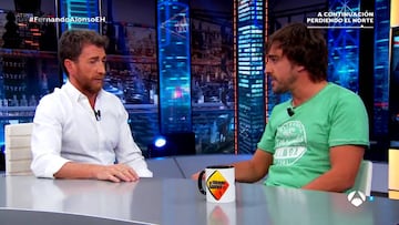 Fernando Alonso explica su famoso meme de la sombrilla en El Hormiguero
