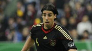 <b>DE VACACIONES.</b> El centrocampista alemán continúa en Tunez donde está refl exionando sobre su futuro como jugador madridista.