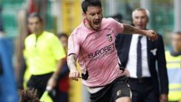 El Lazio gana al Palermo y domina el campeonato