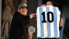 Maradona puts Higuaín behind Messi and Dybala on Napoli visit