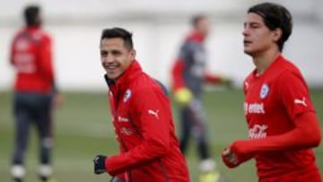 Pásensela igual a Alexis