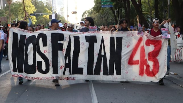 Marcha 11 años de Ayotzinapa 2025: Ruta, calles cerradas y alternativas viales en CDMX