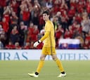 Courtois se vuelve transparente