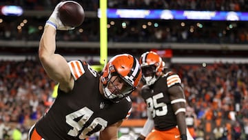 Back up quarterback Case Keenum led the Cleveland Browns to a 17-14 victory over the Denver Broncos. D&#039;Ernest Johnson ran for 146 yards and a touchdown.