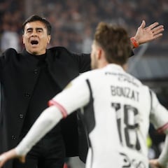 “En cualquier equipo me gustaría tenerlos”: Quinteros aboga por dos renovaciones