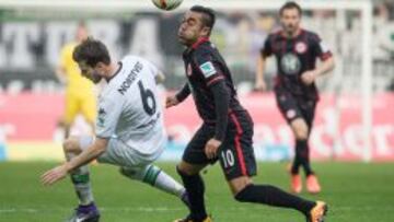 Marco Fabi&aacute;n jug&oacute; 54 minutos en la derrota del Eintracht.
 