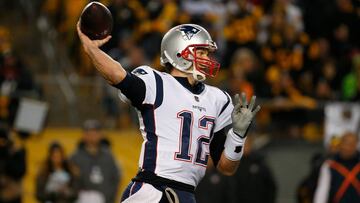 PITTSBURGH, PA - DECEMBER 16: Tom Brady #12 of the New England Patriots drops back to pass in the second half during the game against the Pittsburgh Steelers at Heinz Field on December 16, 2018 in Pittsburgh, Pennsylvania. Justin K. Aller/Getty Images/AFP
== FOR NEWSPAPERS, INTERNET, TELCOS & TELEVISION USE ONLY ==