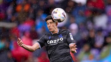 VALLADOLID, SPAIN - OCTOBER 22: Carlos Fernandez of Real Sociedad in action during the LaLiga Santander match between Real Valladolid CF and Real Sociedad at Estadio Municipal Jose Zorrilla on October 22, 2022 in Valladolid, Spain. (Photo by Ion Alcoba/Quality Sport Images/Getty Images)