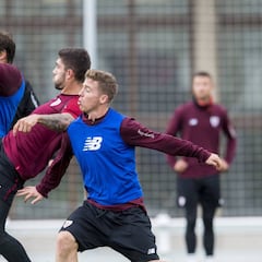 Tira y afloja con la renovación de Muniain