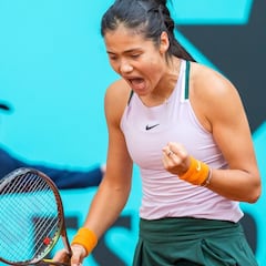 Raducanu recupera la sonrisa