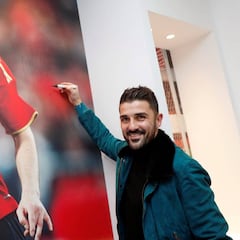David Villa anima a acudir a El Molinón: "Quini es una persona que se merece todo"