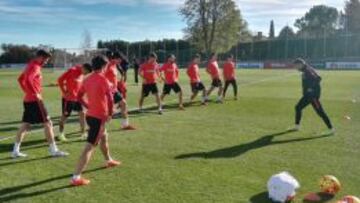 Sesión de recuperación para los titulares.