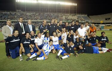 En 2002, el Málaga le ganó el pulso al Villarreal en la final de la Copa Intertoto y se llevó el primer y, hasta ahora, único gran título en su historia. Una buena hazaña  para un club que vivió grandes años en Primera y que se quedó a las puertas de unas semifinales de Champions League. Actualmente, se encuentran en la categoría de plata del fútbol español. 