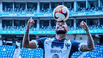 Duv&aacute;n Vergara en su presentaci&oacute;n con Rayados