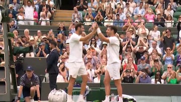 Marcel Granollers y Horacio Zeballos celebran su pase a la final de Wimbledon.