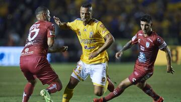 Pachuca vs Tigres en juego del Clausura 2019.