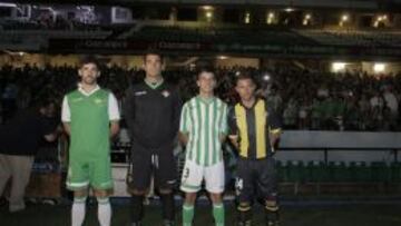 Rubén Castro, ovacionado en la presentación de la camiseta