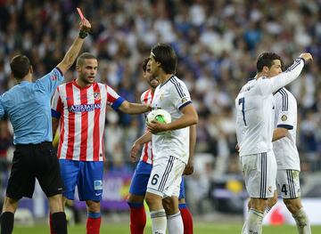 Cristiano recibió la tarjeta roja directa tras una agresión a Gabi durante la final de la Copa del Rey de 2013.