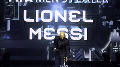 En una ceremonia fuera de lo común, Lionel Messi obtuvo por tercera vez el ´premio al mejor jugador masculino otorgado por la FIFA.