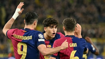 Luego de instalarse en las semifinales de Champions League, el Barcelona quiere aumentar su ventaja en la liga ante el Real Madrid.