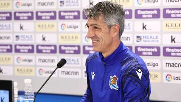 Imanol Alguacil, entrenador de la Real Sociedad, durante una rueda de prensa.