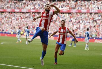 Carrasco celebra el 2-1 al Espanyol. 