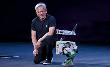El director ejecutivo y presidente de Nvidia nacido en Taiwán, pero con nacionalidad estadoudinense, es una figura clave en el desarrollo de chips gráficos esenciales para el desarrollo de la inteligencia artificial, videojuegos y supercomputación.
