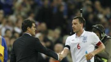 <b>SE FUE. </b>Fabio Capello dimitió ayer de forma irrevocable como seleccionador de Inglaterra.