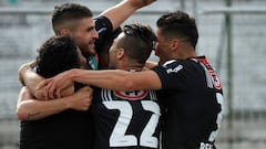 Palestino goleó a Huachipato y se mantuvo en Primera División