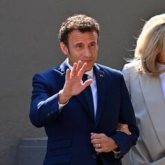 Who is Brigitte Macron, Emmanuel Macron’s wife and First Lady of France?