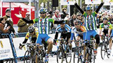 <b>BAZA AL SPRINT.</B> Isaac Gálvez buscará ganar en las llegadas masivas.