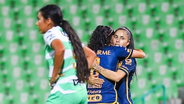  Lizbeth Ovalle celebrates his goal 4-0 of Tigres during the game Santos vs Tigres UANL, corresponding to Round 07 of the Torneo Apertura 2023 of the Womens Liga BBVA MX, at TSM Corona Stadium, on August 21, 2023.

<br><br>

Lizbeth Ovalle celebra su gol 4-0 de Tigres durante el partido Santos vs Tigres UANL, correspondiente a la Jornada 07 del Torneo Apertura 2023 de la Liga BBVA MX Femenil, en el Estadio TSM Corona, el 21 de Agosto de 2023.