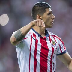 Deseo de Alan Pulido es quedarse en Chivas