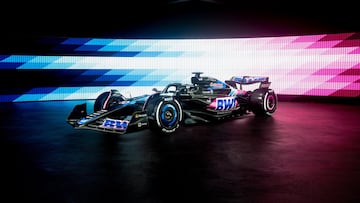 Presentaci車n del coche de F車rmula Uno BWT Alpine Racing A524 durante la presentaci車n de la temporada 2024 del equipo Alpine, en Enstone, en el centro de Inglaterra.