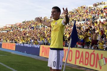 Colombia muestra buen fútbol ante Camerún