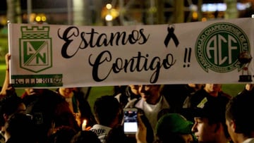 Foto del homenaje a Chapecoense el 30 de noviembre de 2016 en Medell&iacute;n.