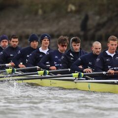 Cambridge presenta ante Oxford un americano de 2,08 metros