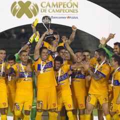 Tigres, campeón de campeones, evita el triplete de Chivas