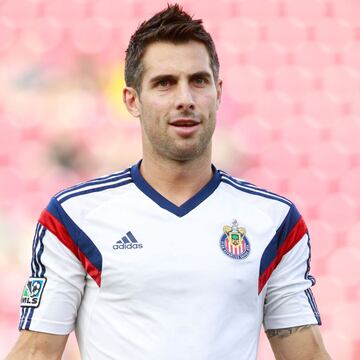 Bocanegra is one of only two center backs to claim back to back Defender of the Year awards. He also won the 2000 Rookie of the Year award and has won two Open Cups in four seasons with Chicago Fire.