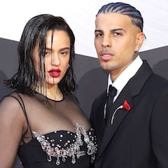 Así es ‘La Perla’, la nueva canción de Rosalía llena de ‘zascas’ e indirectas a Rauw Alejandro en ‘Lux’