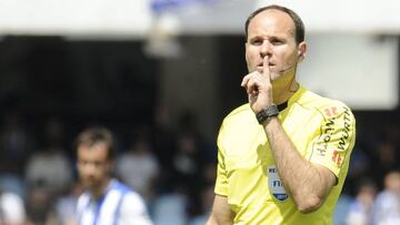 "Mateu Lahoz me dijo 'levanta, que te pesa el culo'"