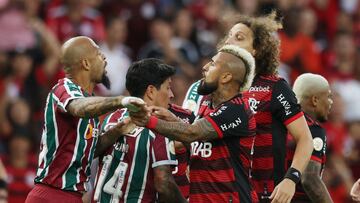 Arturo Vidal y Erick Pulgar se alejan del Brasileirao