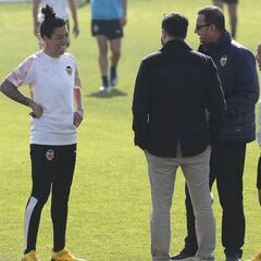 El Valencia encadena 117 días sin ganar y se la juega ante el Rayo